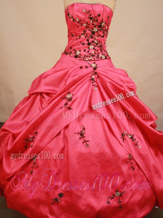 Puffy Pick-Ups Quinceanera Dresses with Rhinestones and Appliques